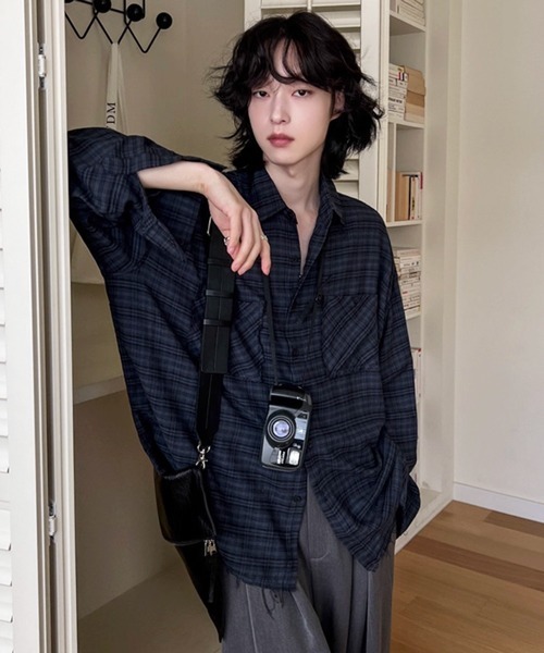 NOWLE（ノウル）の「【NOWLE】カットオフ ワッシャー ドレープ ダークチェックシャツ（シャツ/ブラウス・メンズ・ネイビー・MEDIUM/LARGE/X-LARGE）」の18枚目の写真