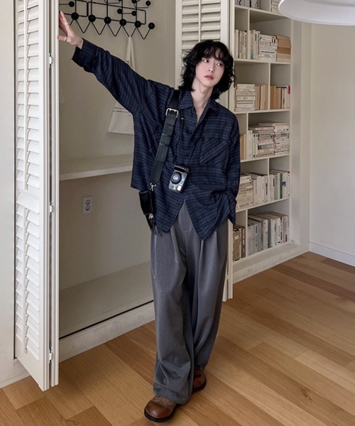 NOWLE（ノウル）の「【NOWLE】カットオフ ワッシャー ドレープ ダークチェックシャツ（シャツ/ブラウス・メンズ・ネイビー・MEDIUM/LARGE/X-LARGE）」の19枚目の写真