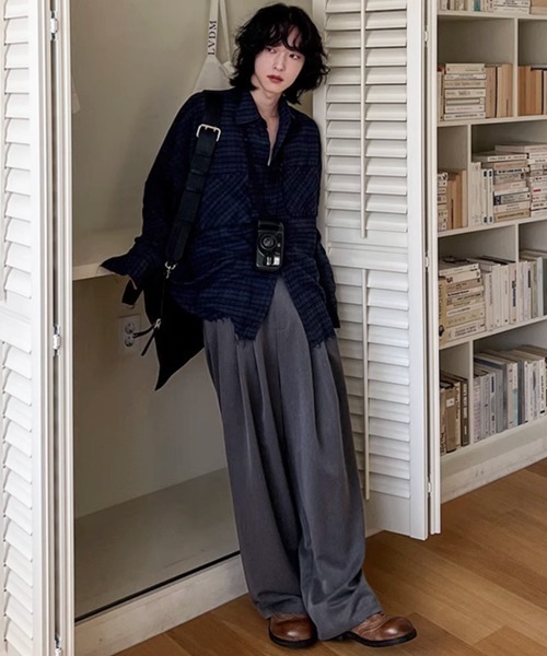 NOWLE（ノウル）の「【NOWLE】カットオフ ワッシャー ドレープ ダークチェックシャツ（シャツ/ブラウス・メンズ・ネイビー・MEDIUM/LARGE/X-LARGE）」の22枚目の写真