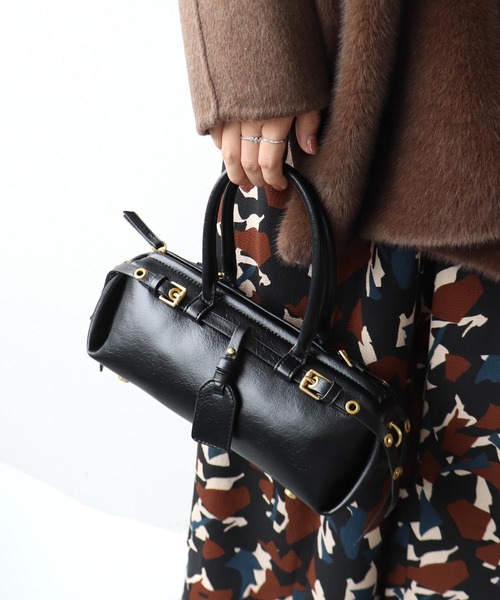 Three Four Time（ｽﾘｰﾌｫｰﾀｲﾑ）の「Wベルトショルダーバッグ（ショルダーバッグ・レディース・ブラック/ブラウン/レッド・FREE）」の2枚目の写真