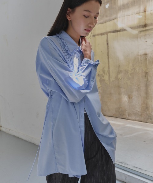 GENERAL IDEA(ジェネラルアイデア)の「【GENERAL IDEA】フリル襟オーバーサイズシャツ / FRILL COLLAR LOOSE FIT SHIRT(シャツ/ブラウス・レディース・スカイブルー/ブラック/ホワイト・L/M/S)」の22枚目の写真