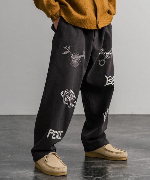 KRIFF MAYER（クリフメイヤー）の「KRIFF MAYER クリフメイヤー メモリアルグラフィックプリントレタリング2タックワークパンツ 2515112（その他パンツ・メンズ・アイボリー/カーキ/チャコール/ダークブラウン・XL/M/L）」の10枚目の写真