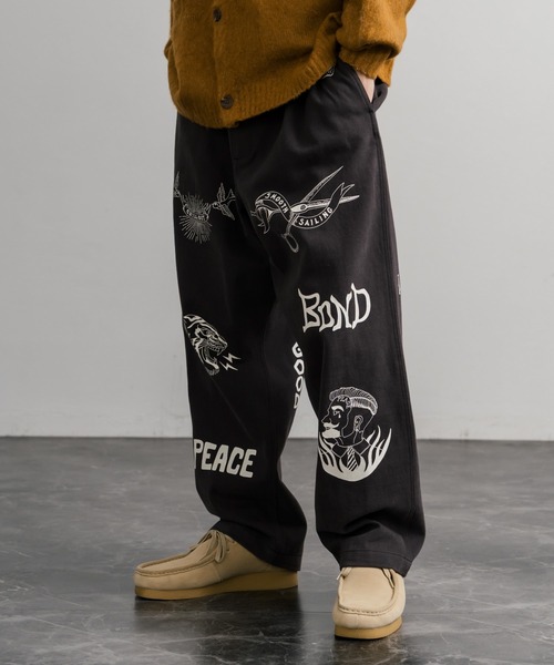 KRIFF MAYER（クリフメイヤー）の「KRIFF MAYER クリフメイヤー メモリアルグラフィックプリントレタリング2タックワークパンツ 2515112（その他パンツ・メンズ・アイボリー/カーキ/チャコール/ダークブラウン・XL/M/L）」の13枚目の写真