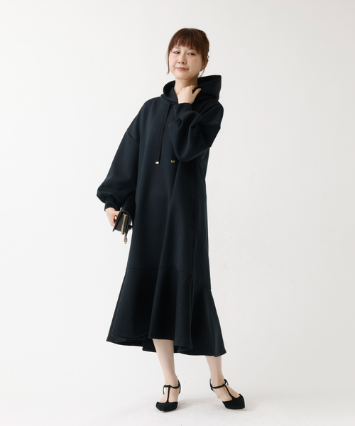 DESIGNWORKS(デザインワークス)の「【追加】ダンボールフードワンピース(ワンピース・レディース・カーキ/ブラック/グレー・フリー)」の13枚目の写真