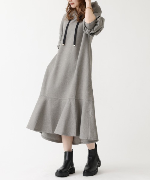 DESIGNWORKS(デザインワークス)の「【追加】ダンボールフードワンピース(ワンピース・レディース・カーキ/ブラック/グレー・フリー)」の3枚目の写真