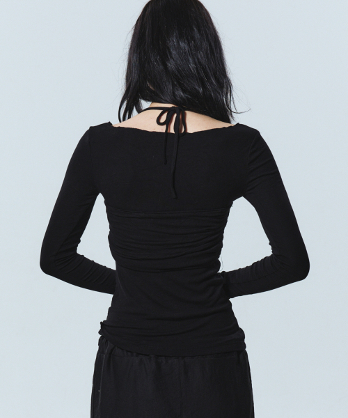 NICK&NICOLE(ニックアンドニコール)の「HALTERNECK LAYERED LONG SLEEVED TEE_BLACK(Tシャツ/カットソー・レディース・その他・FREE)」の3枚目の写真
