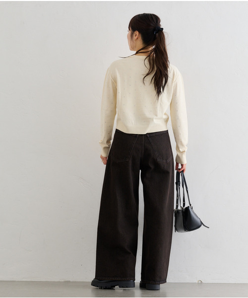 U by SPICK&SPAN(ユーバイスピックアンドスパン)の「フローストルーズバレルレッグデニム(デニムパンツ・レディース・ネイビー/ブラウン・38/36)」の5枚目の写真