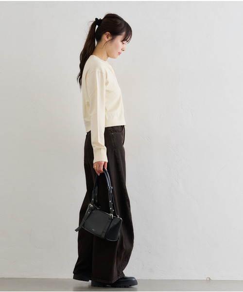 U by SPICK&SPAN(ユーバイスピックアンドスパン)の「フローストルーズバレルレッグデニム(デニムパンツ・レディース・ネイビー/ブラウン・38/36)」の7枚目の写真