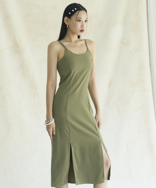 AVANDRESS(アバンドレス )の「Modern Sleeveless Dress BLACK(ワンピース・レディース・その他・SMALL/MEDIUM)」の4枚目の写真