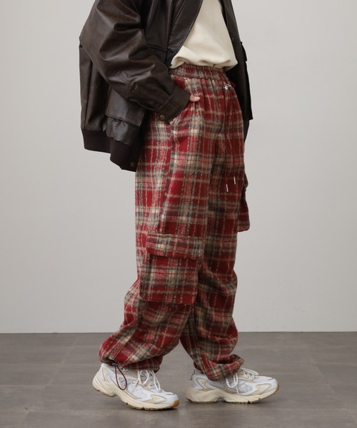 .WORKS(ドットワークス)の「.works 紡毛タータンチェックカーゴパンツ(カーゴパンツ・レディース・レッド/ネイビー/ダークブラウン・M)」の11枚目の写真