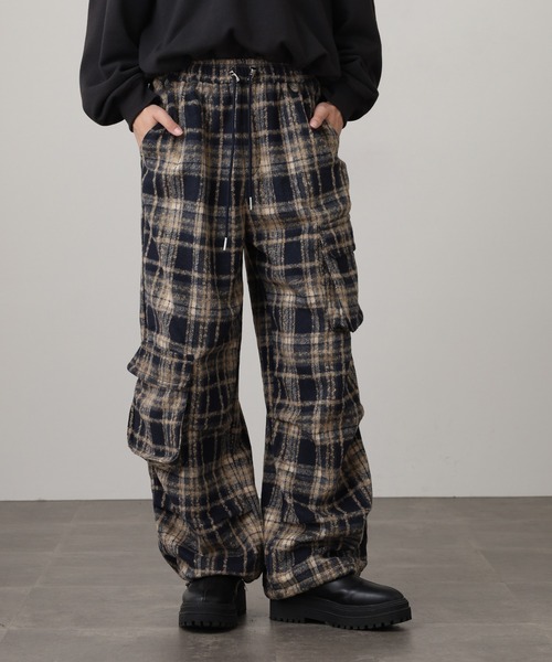 .WORKS(ドットワークス)の「.works 紡毛タータンチェックカーゴパンツ(カーゴパンツ・レディース・レッド/ネイビー/ダークブラウン・M)」の14枚目の写真