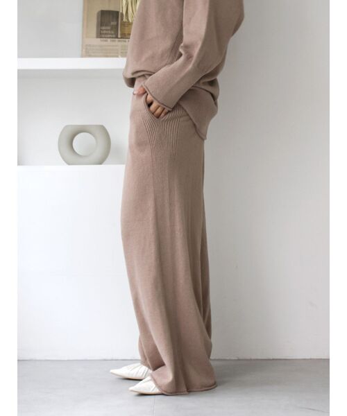 Ungrid（アングリッド）の「ミニループヤーンワイドニットパンツ（その他パンツ・レディース・ブラウン/アイボリー・FREE）」の12枚目の写真