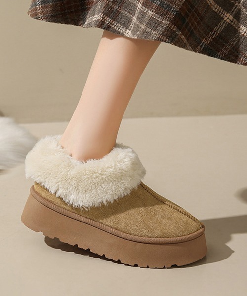 Miniministore(ミニミニストア)の「厚底ムートブーツ もこもこショートブーツ(ブーツ・レディース・ピンクベージュ/ブラック/アイボリー/キャメル・23.5cm/24.0cm/24.5cm/25.0cm/23.0cm)」の14枚目の写真