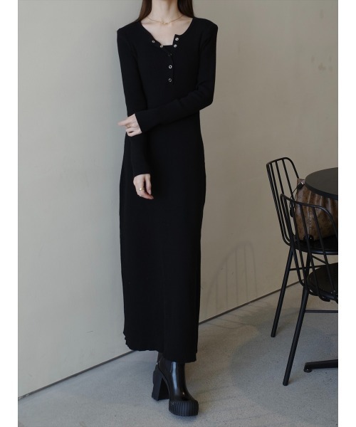 amel（エイメル）の「ボタンレイヤードデザインニットワンピース / グレー（ワンピース・レディース・グレー・FREE）」の21枚目の写真