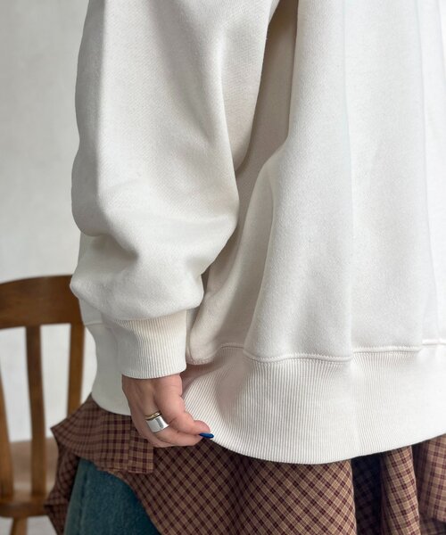 CPCM(シーピーシーエム)の「フロッキーロゴ裏起毛プルオーバー(Tシャツ/カットソー・レディース・アイボリー/ブラック/ブラウン・FREE)」の13枚目の写真