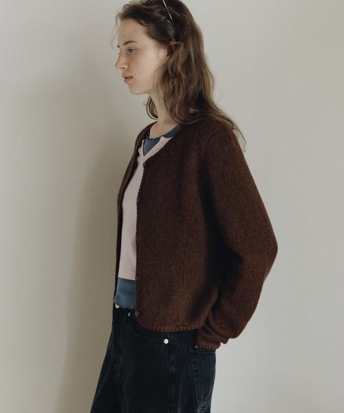 ANDNEEDS(アンドニーズ)の「Melisa knit cardigan (brown)(カーディガン/ボレロ・レディース・その他・FREE)」の3枚目の写真