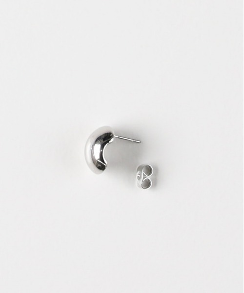 Right-on(ライトオン)の「Right-on Basic(ライトオンベーシック)【レディース】ミニフープピアス(ピアス(両耳用)・レディース・ゴールド/シルバー・ONE SIZE)」の3枚目の写真