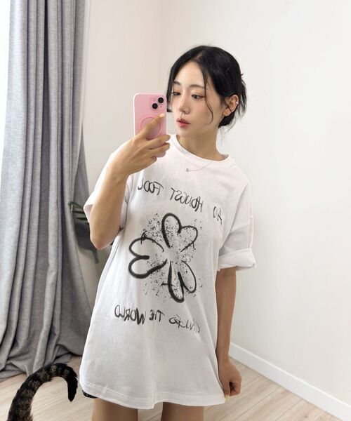 ALYSS（アリス）の「[ワンショットハンソルXケンシXアリス] サードアイクローバーハーフTシャツ [ホワイト]（Tシャツ/カットソー・レディース・その他・MEDIUM/LARGE/X-LARGE）」の9枚目の写真