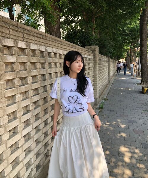 ALYSS（アリス）の「[ワンショットハンソルXケンシXアリス] サードアイクローバーハーフTシャツ [ホワイト]（Tシャツ/カットソー・レディース・その他・MEDIUM/LARGE/X-LARGE）」の2枚目の写真