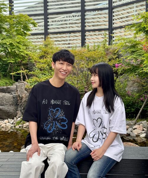 ALYSS（アリス）の「[ワンショットハンソルXケンシXアリス] サードアイクローバーハーフTシャツ [ホワイト]（Tシャツ/カットソー・レディース・その他・MEDIUM/LARGE/X-LARGE）」の6枚目の写真