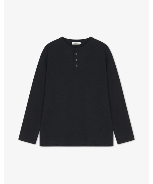 WORK ON BODY OFF（ワークオンボディオフ）の「スリーボタンセミオーバーフィットヘンリーネックロングスリーブ[ブラック]（Tシャツ/カットソー・メンズ・ブラック・MEDIUM/LARGE/X-LARGE）」の3枚目の写真