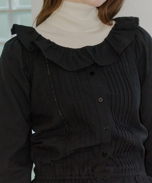 GIUNON（ジウノン）の「pintuck frill collar blouse  / ピンタックフリルカラーブラウス（シャツ/ブラウス・レディース・ブラック/ホワイト・FREE）」の22枚目の写真