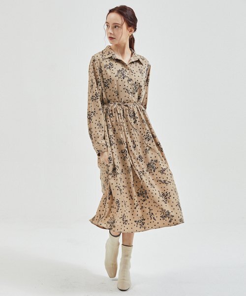 manavis7(マナビスセブン)の「ダイアン半袖ワンピースベージュ(ワンピース・レディース・Beige・FREE)」の1枚目の写真