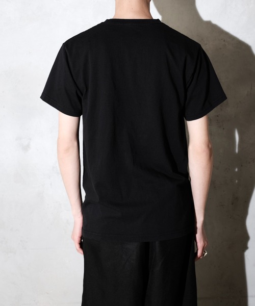 美少女戦士セーラームーン（ビショウジョセンシセーラームーン）の「THRIFTY LOOK スリフティルック / THRIFTY"SAILOR MOON"TEE セーラームーン アニメTEE（Tシャツ/カットソー・メンズ・ブラック系1/ブラック/ブラック系2・MEDIUM/LARGE/X-LARGE）」の6枚目の写真