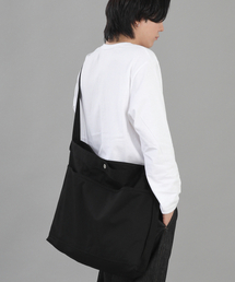 SAINTCREW（セントクルー）の「ワイドポケットビッグクロスバッグ WPC-137 ブラック（メッセンジャーバッグ）」