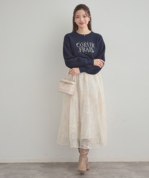 couture brooch（クチュールブローチ）の「【ハレの日・通勤】ラメ刺繍ブークレチュールスカート（スカート・レディース・ベージュ系その他2/ブラック系3/アイボリー系3・36/42/40/38）」の9枚目の写真