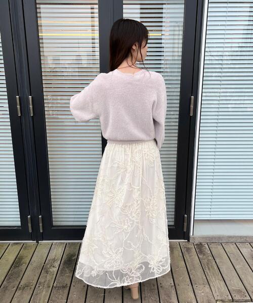 couture brooch（クチュールブローチ）の「【ハレの日・通勤】ラメ刺繍ブークレチュールスカート（スカート・レディース・ベージュ系その他2/ブラック系3/アイボリー系3・36/42/40/38）」の20枚目の写真