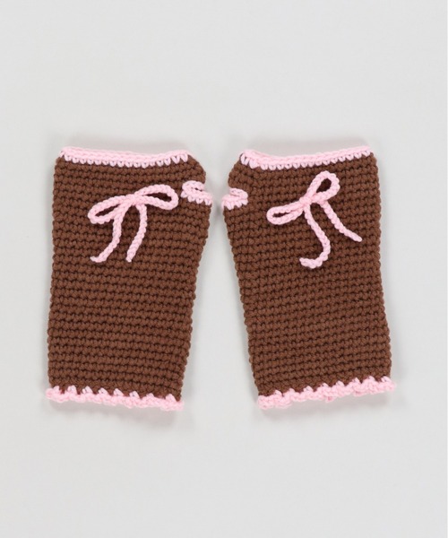 SPINNS（スピンズ）の「ニットアームカバー/ミニリボン（アームカバー・レディース・ブラウン系その他/ホワイト系その他・ONESIZE）」の2枚目の写真