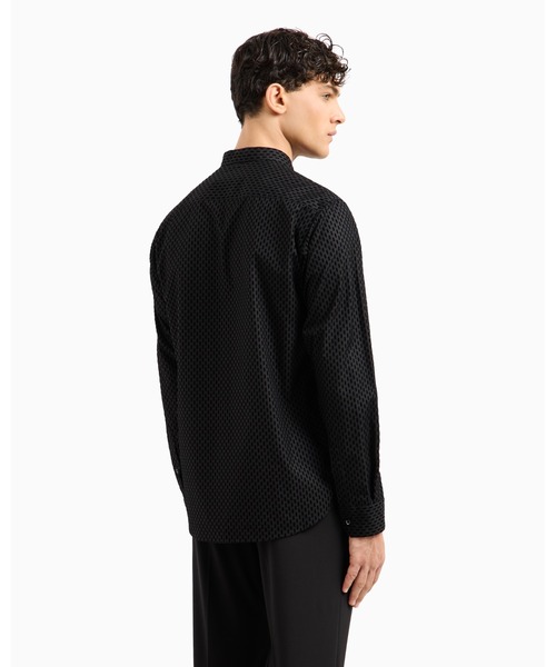 EMPORIO ARMANI(エンポリオアルマーニ)の「【エンポリオ アルマーニ】グルカラーシャツ オールオーバー フロックプリント(シャツ/ブラウス・メンズ・ブラック・40)」の3枚目の写真