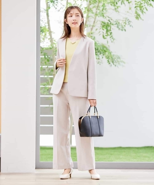 a.v.v（アーヴェヴェ）の「【洗える/ストレッチ/セットアップ対応】ダブルクロスVネックノーカラージャケット（ノーカラージャケット・レディース・ネイビー/グレー系その他/ブラック・36/34/40/38/42）」の9枚目の写真