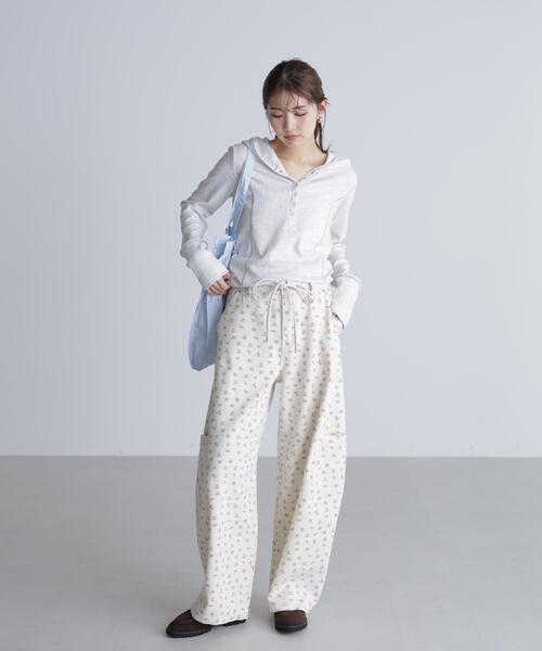 FREE'S MART（フリーズマート）の「◆スキッパーカットソーフーディー（Tシャツ/カットソー・レディース・グレー系その他/ホワイト/ネイビー・FREE）」の7枚目の写真