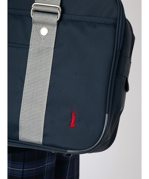 EASTBOY（イーストボーイ）の「ナイロン バッグ スクバ 通学 鞄 女子 女子高生 中学 高校 スクール 入学式 卒業式（ショルダーバッグ・キッズ・ブラック/ネイビー・F）」の3枚目の写真