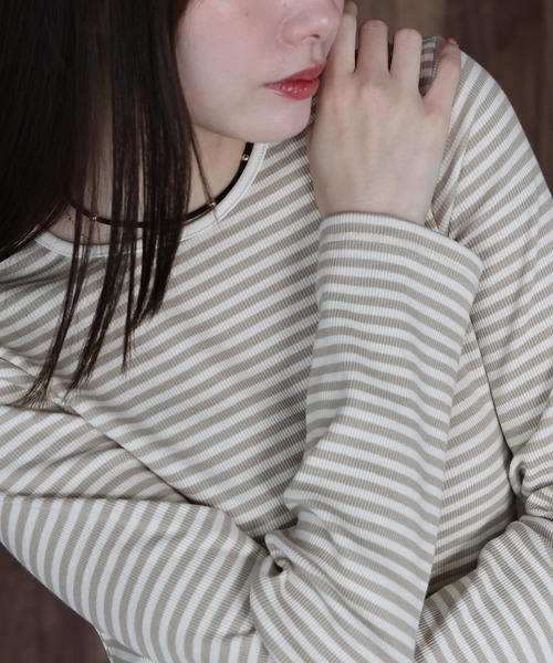 J by blue(ジェイバイブルー)の「リブボーダーTシャツ(Tシャツ/カットソー・レディース・ブラック/ベージュ/レッド・MEDIUM)」の9枚目の写真
