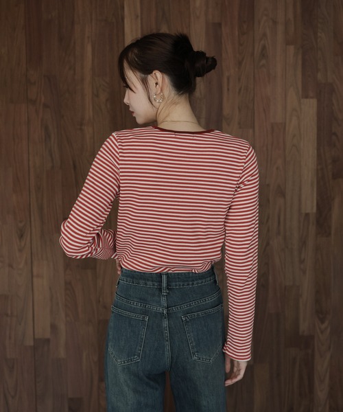 J by blue(ジェイバイブルー)の「リブボーダーTシャツ(Tシャツ/カットソー・レディース・ブラック/ベージュ/レッド・MEDIUM)」の13枚目の写真