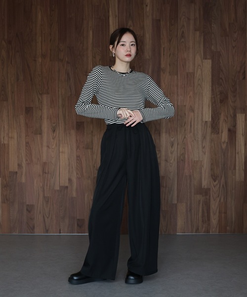 J by blue(ジェイバイブルー)の「リブボーダーTシャツ(Tシャツ/カットソー・レディース・ブラック/ベージュ/レッド・MEDIUM)」の20枚目の写真