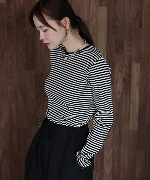 J by blue(ジェイバイブルー)の「リブボーダーTシャツ(Tシャツ/カットソー・レディース・ブラック/ベージュ/レッド・MEDIUM)」の17枚目の写真