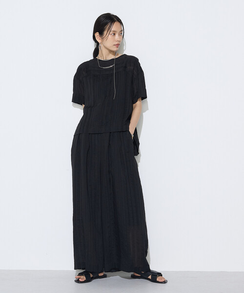 Gabardine K.T(ギャバジンケーティー)の「〔 +サイズ 〕 ジャカードボーダー ゆったりプルオーバー(Tシャツ/カットソー・レディース・ブラック・13号)」の3枚目の写真