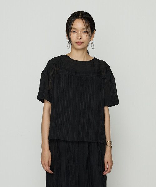 Gabardine K.T(ギャバジンケーティー)の「〔 +サイズ 〕 ジャカードボーダー ゆったりプルオーバー(Tシャツ/カットソー・レディース・ブラック・13号)」の6枚目の写真