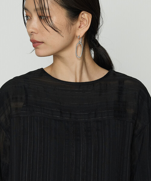 Gabardine K.T(ギャバジンケーティー)の「〔 +サイズ 〕 ジャカードボーダー ゆったりプルオーバー(Tシャツ/カットソー・レディース・ブラック・13号)」の9枚目の写真