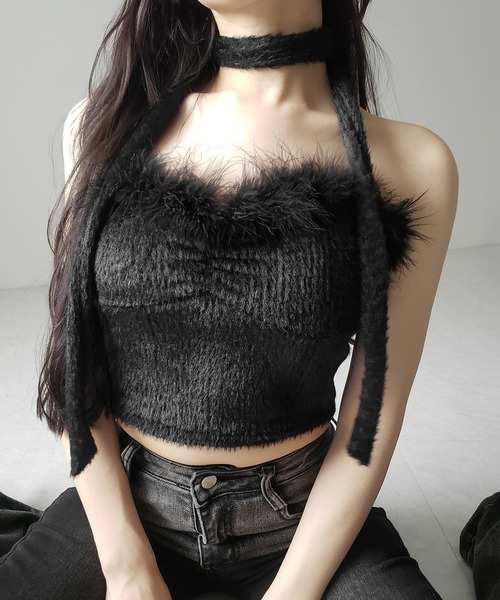 me+em select(ミームセレクト)の「【 2点セット 】チョーカー付きシャギーショートベアトップス/ choker SET shaggy short bare tops(その他トップス・レディース・ブラック/ホワイト・FREE)」の2枚目の写真