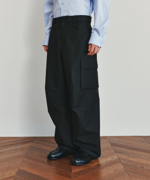 HEUTE(ホイテ)の「KAI CARGO PANTS (BLACK)(その他パンツ・メンズ・ブラック・M/L)」の2枚目の写真