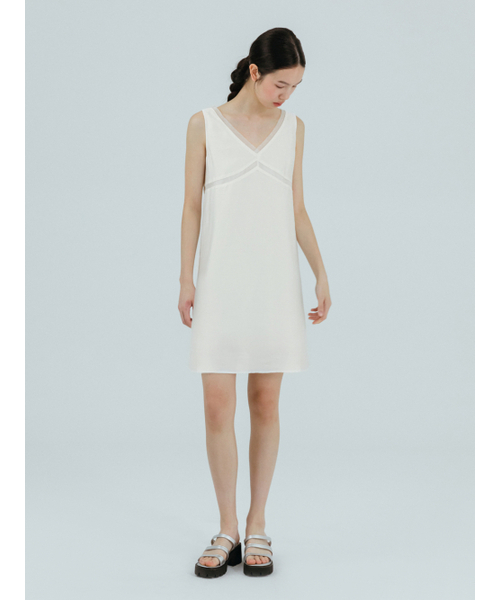 ETMON(エトモン)の「Silky Layered Sleeveless Dress Ivory(Tシャツ/カットソー・レディース・その他・FREE)」の4枚目の写真