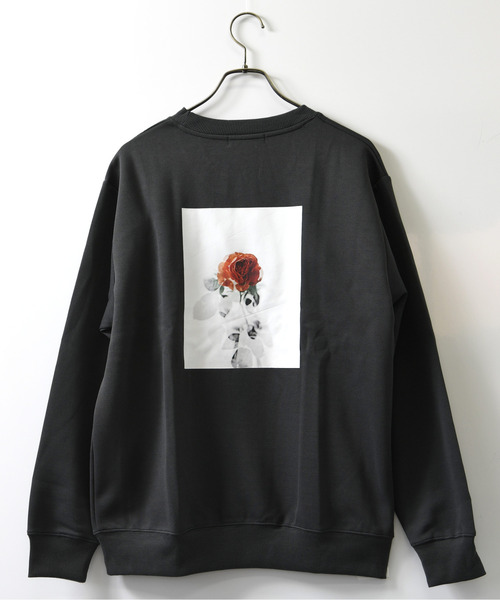 neos(ネオス)の「【neos】ルーズシルエット ローズ プリント ロゴ刺繍 スウェット トレーナー(スウェット・メンズ・ブラック系2/ホワイト系1/ホワイト系2/ブラック系1/ブラック系3/ネイビー系1・MEDIUM/LARGE/X-LARGE)」の8枚目の写真