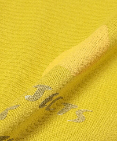 BEAMS T(ビームスティー)の「Mayumi Yamase / Hoodie(パーカー・メンズ・イエロー・X-SMALL/SMALL/X-LARGE)」の8枚目の写真