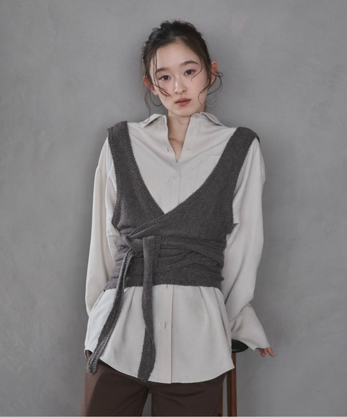 feepur（フェピュール）の「【ハンドウォッシャブル】カシュクールニットビスチェ（その他トップス・レディース・グレー/ブラック・MEDIUM）」の15枚目の写真