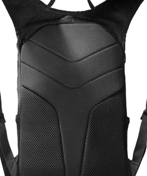 SALOMON（サロモン）の「【SALOMON】TRAILBLAZER 10／サロモン トレイルブレイザー10L バックパック（バックパック/リュック・メンズ・ブラック/ライトグレー/ブラウン・FREE）」の10枚目の写真